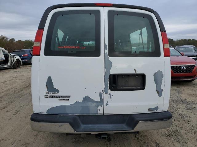 1GAHG39U971154998 - 2007 CHEVROLET EXPRESS G3 WHITE photo 6