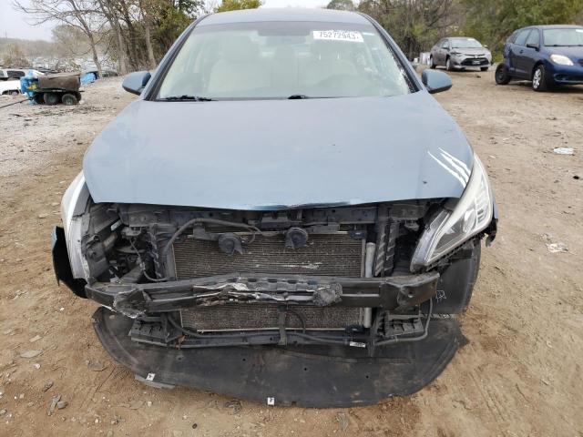 5NPE24AF4HH515799 - 2017 HYUNDAI SONATA SE BLUE photo 5