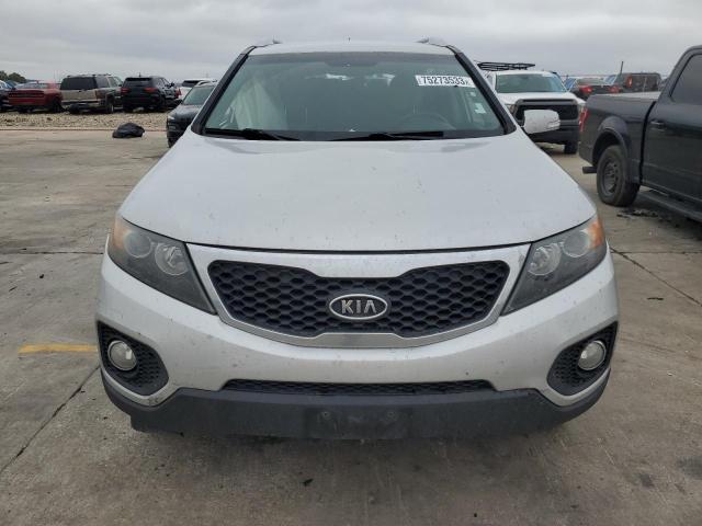 5XYKT4A6XDG416342 - 2013 KIA SORENTO LX SILVER photo 5