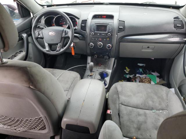 5XYKT4A6XDG416342 - 2013 KIA SORENTO LX SILVER photo 8