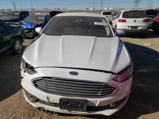 3FA6P0UU0JR239266 - 2018 FORD FUSION S HYBRID WHITE photo 5