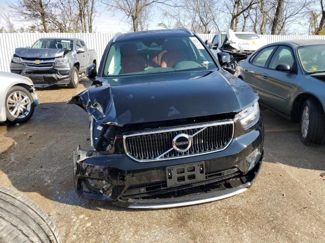 YV4AC2HKXL2262059 - 2020 VOLVO XC40 T4 MOMENTUM BLACK photo 5