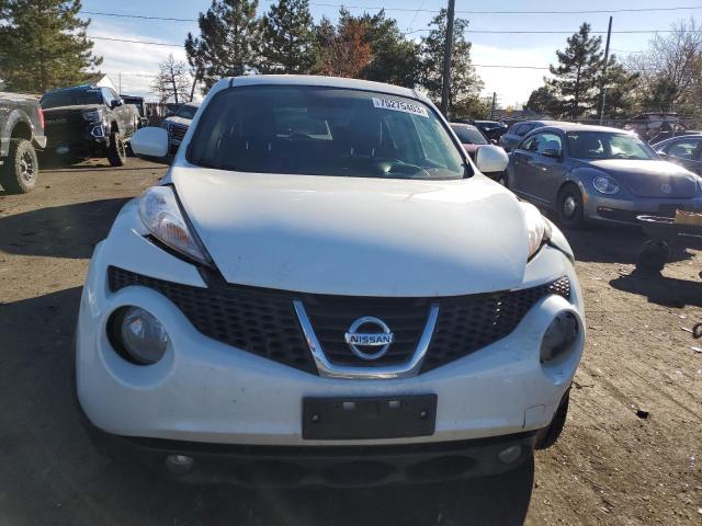 JN8AF5MVXET356309 - 2014 NISSAN JUKE S WHITE photo 5