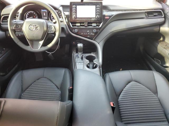 4T1G11AK5PU136012 - 2023 TOYOTA CAMRY SE NIGHT SHADE RED photo 8