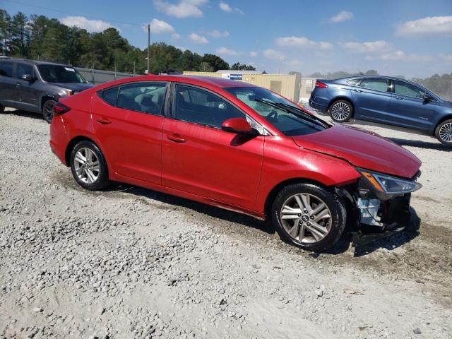 5NPD84LF2KH473485 - 2019 HYUNDAI ELANTRA SEL RED photo 4