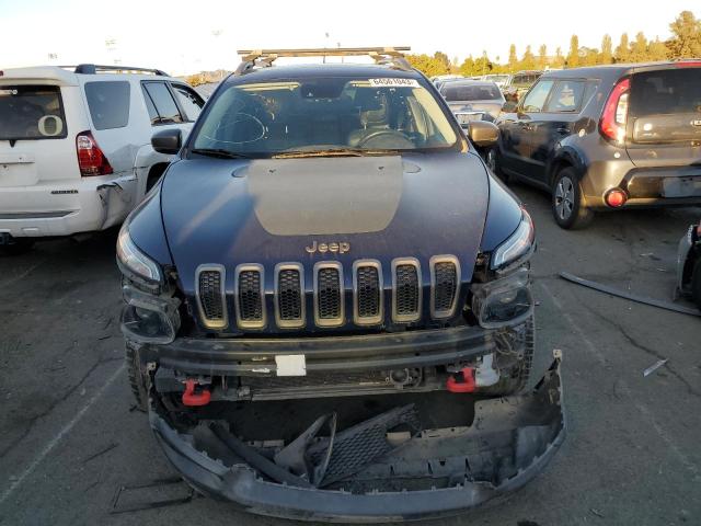1C4PJMBS7FW569936 - 2015 JEEP CHEROKEE TRAILHAWK BLUE photo 5