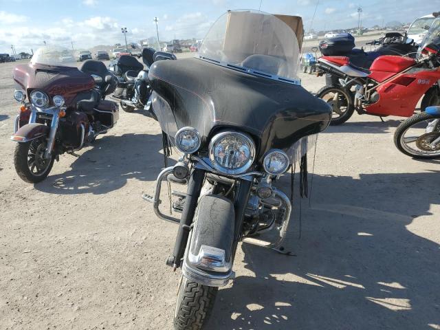 1HD1FCW122Y662282 - 2002 HARLEY-DAVIDSON FLHTCUI 黑色 照片 2