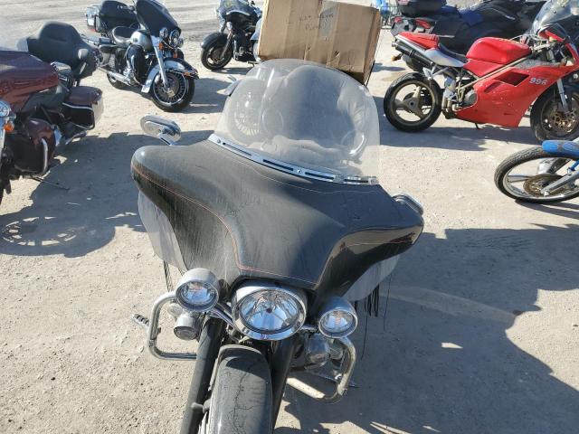 1HD1FCW122Y662282 - 2002 HARLEY-DAVIDSON FLHTCUI BLACK photo 5