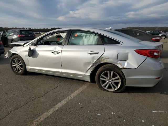 5NPE24AF8GH416840 - 2016 HYUNDAI SONATA SE SILVER photo 2