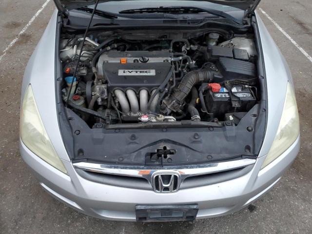 1HGCM56346A129590 - 2006 HONDA ACCORD SE SILVER photo 11