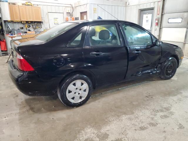 1FAHP34N76W257870 - 2006 FORD FOCUS ZX4 BLACK photo 3