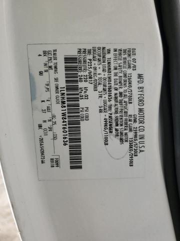 1LNHM81W84Y601636 - 2004 LINCOLN TOWN CAR EXECUTIVE WHITE photo 12