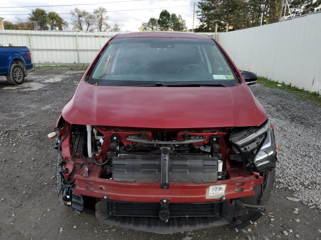 1G1FW6S0XN4116520 - 2022 CHEVROLET BOLT EV 1LT RED photo 5