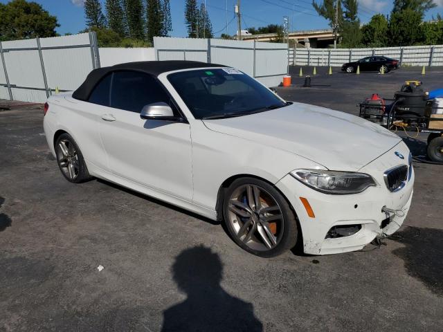 WBA1M1C56GV394118 - 2016 BMW M235I WHITE photo 4