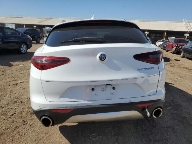 ZASPAJAN5L7C74275 - 2020 ALFA ROMEO STELVIO WHITE photo 6