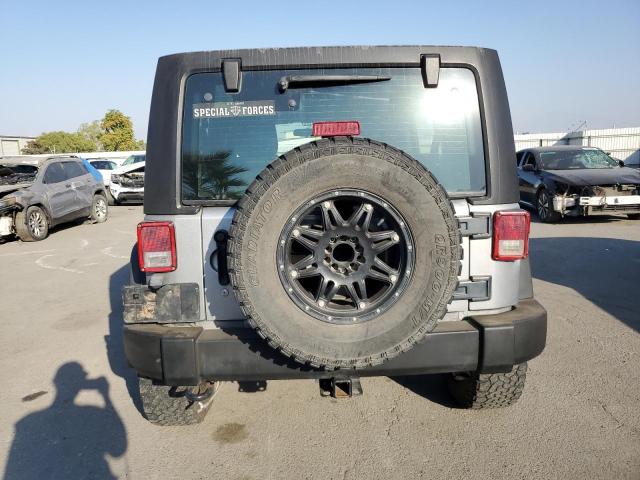 1C4BJWDGXDL615871 - 2013 JEEP WRANGLER U SPORT GRAY photo 6