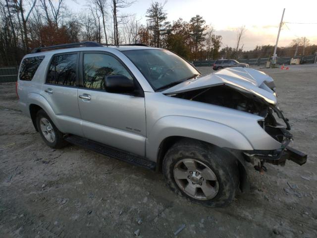 JTEBU14RX80129172 - 2008 TOYOTA 4RUNNER SR5 SILVER photo 4