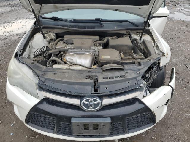 4T1BF1FK9FU090770 - 2015 TOYOTA CAMRY LE WHITE photo 11