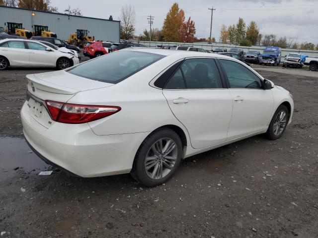 4T1BF1FK9FU090770 - 2015 TOYOTA CAMRY LE WHITE photo 3