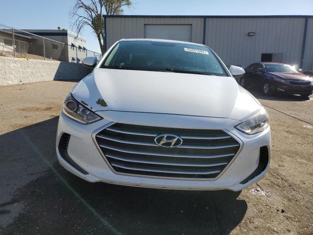 5NPD84LFXJH286929 - 2018 HYUNDAI ELANTRA SEL WHITE photo 5