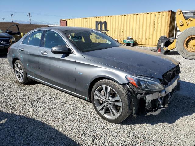 55SWF4HB2JU236091 - 2018 MERCEDES-BENZ C 350E GRAY photo 4