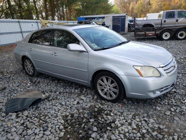 4T1BK36B37U196379 - 2007 TOYOTA AVALON XL SILVER photo 4