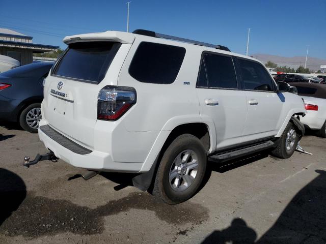 JTEMU5JR9N5981855 - 2022 TOYOTA 4RUNNER SR5/SR5 PREMIUM 白色 照片 3