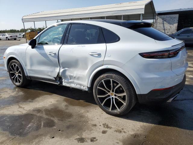 WP1BA2AY9MDA42671 - 2021 PORSCHE CAYENNE COUPE WHITE photo 2