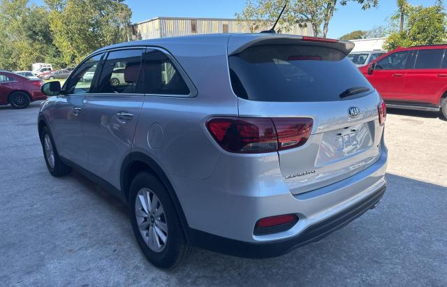 5XYPGDA52KG571708 - 2019 KIA SORENTO LX SILVER photo 3