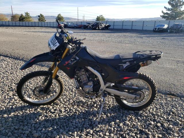 MLHMD4411H5003629 - 2017 HONDA CRF250 L BLACK photo 3