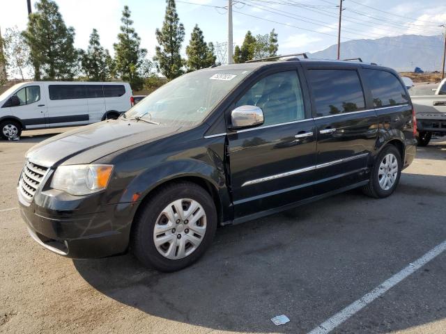 2011 CHRYSLER TOWN & COU LIMITED, 