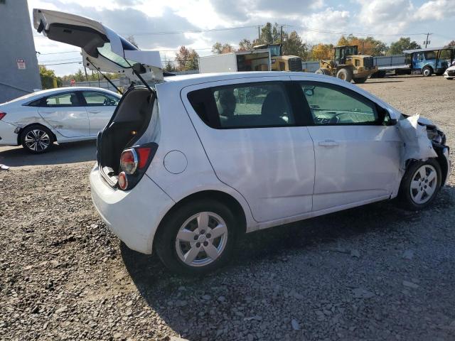 1G1JA6SG2E4172263 - 2014 CHEVROLET SONIC LS WHITE photo 3