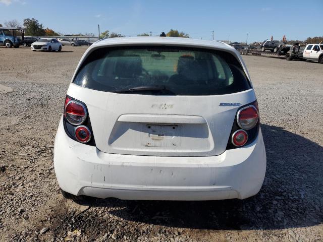1G1JA6SG2E4172263 - 2014 CHEVROLET SONIC LS WHITE photo 6