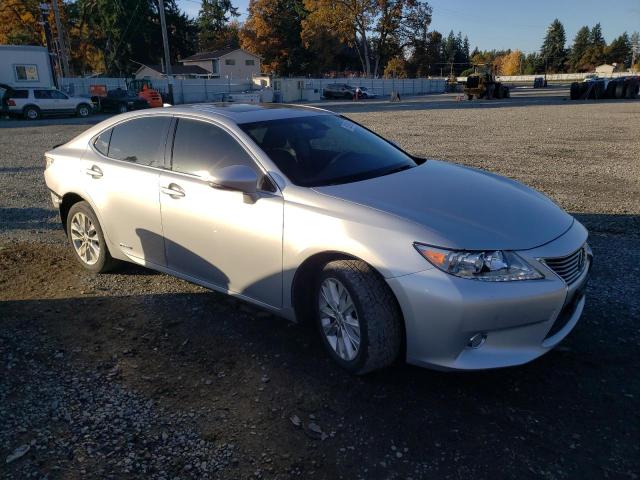 JTHBW1GG6F2084658 - 2015 LEXUS ES 300H GRAY photo 4