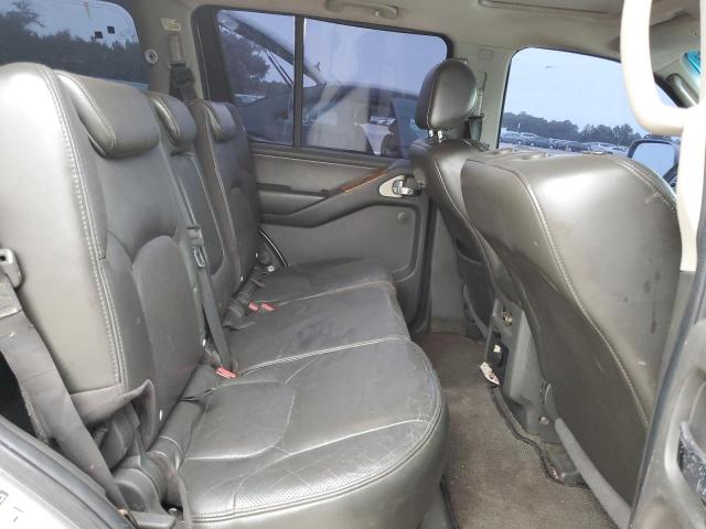 5N1AR18U66C665933 - 2006 NISSAN PATHFINDER LE SILVER photo 11