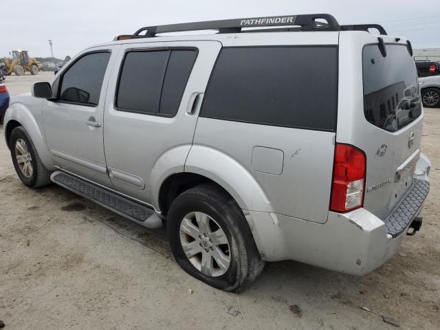 5N1AR18U66C665933 - 2006 NISSAN PATHFINDER LE SILVER photo 2