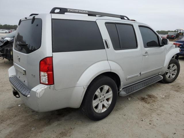 5N1AR18U66C665933 - 2006 NISSAN PATHFINDER LE SILVER photo 3