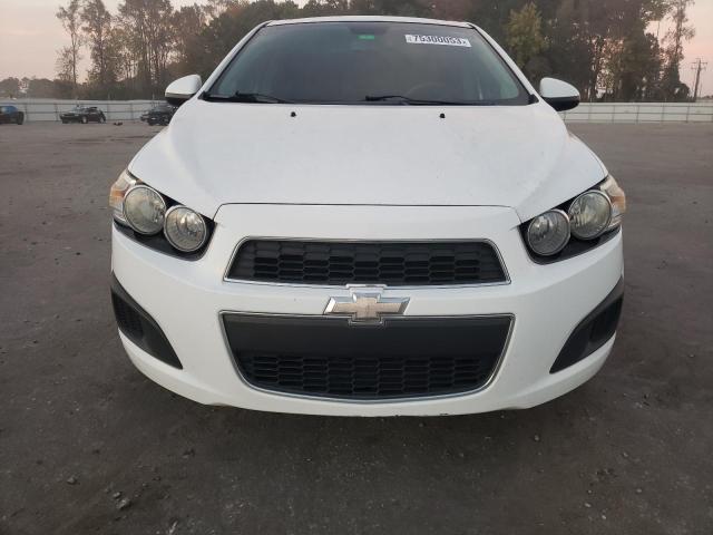 1G1JA5SH1D4123704 - 2013 CHEVROLET SONIC LS WHITE photo 5