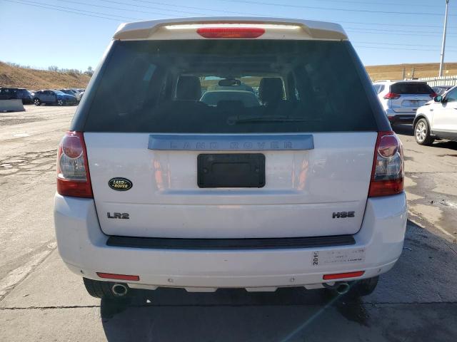 SALFT24N18H068350 - 2008 LAND ROVER LR2 HSE TECHNOLOGY WHITE photo 6