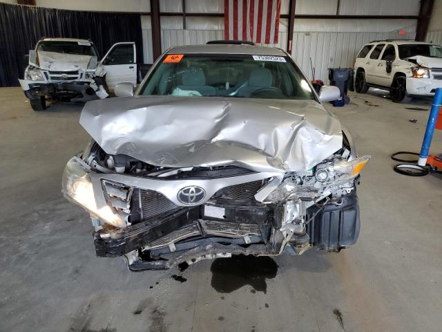 4T4BF3EKXBR213148 - 2011 TOYOTA CAMRY BASE SILVER photo 5