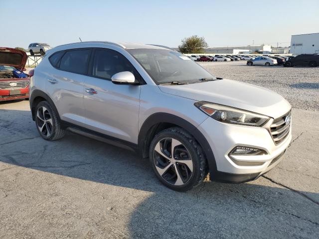 KM8J33A21GU203040 - 2016 HYUNDAI TUCSON LIMITED SILVER photo 4