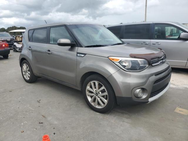 KNDJP3A50K7669634 - 2019 KIA SOUL + GRAY photo 4