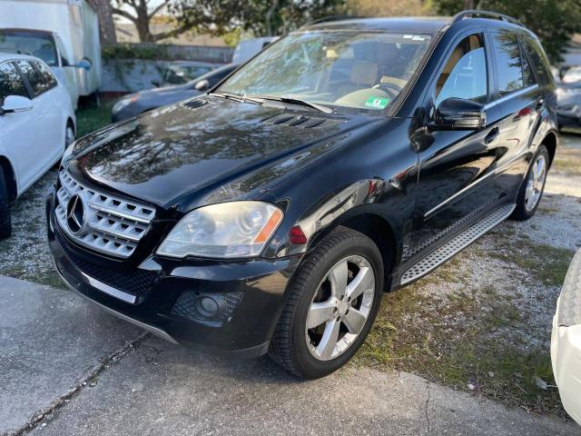 4JGBB8GB2BA736231 - 2011 MERCEDES-BENZ ML 350 4MATIC BLACK photo 2