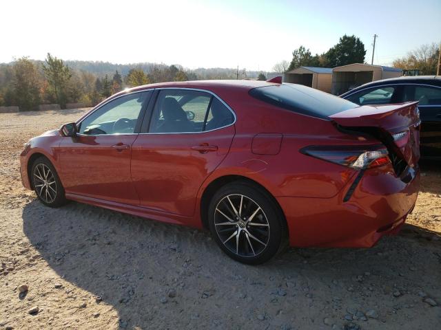 4T1G11AK3PU103381 - 2023 TOYOTA CAMRY SE NIGHT SHADE RED photo 2