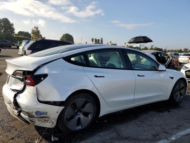 5YJ3E1EB7MF000521 - 2021 TESLA MODEL 3 WHITE photo 3