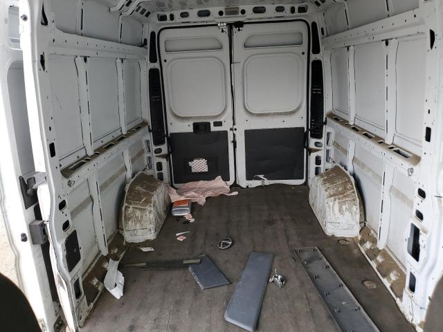 3C6TRVDG1JE154658 - 2018 RAM PROMASTER 2500 HIGH Weiß Foto 10