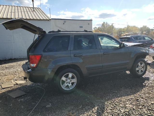 1J4GR48K56C116815 - 2006 JEEP GRAND CHER LAREDO GRAY photo 3