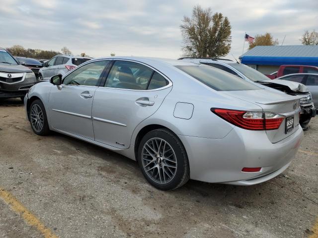 JTHBW1GG8E2056861 - 2014 LEXUS ES 300H SILVER photo 2