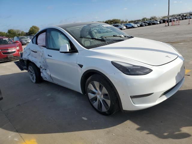 7SAYGAEE5PF594317 - 2023 TESLA MODEL Y WHITE photo 4