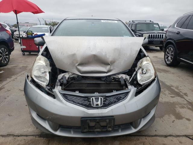 JHMGE88439C007363 - 2009 HONDA FIT SPORT GRAY photo 5